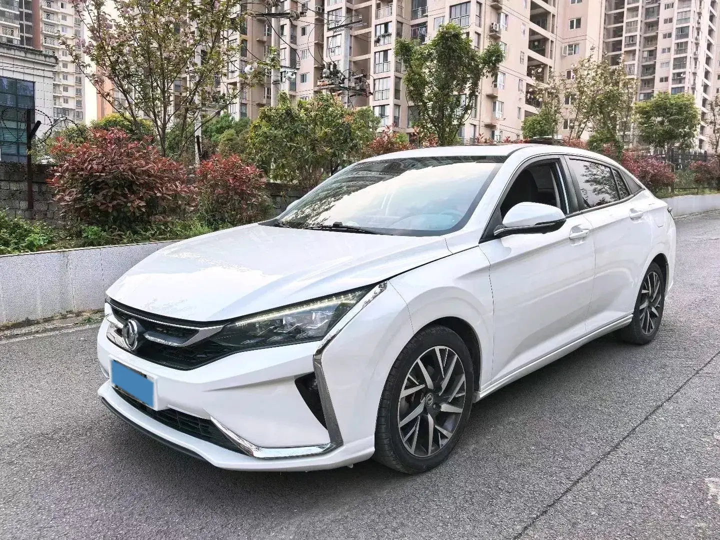 2020 DONGFENG AEOLUS view 1