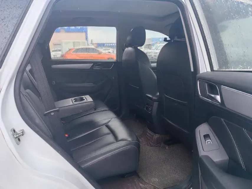 2018 ROEWE RX5 thumbnail 3