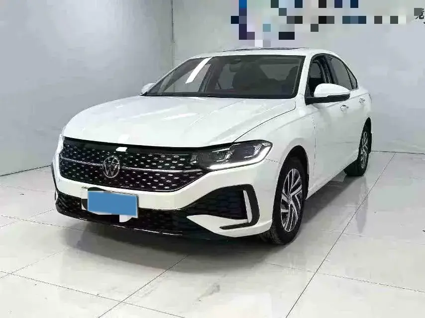 2024 VOLKSWAGEN LAVIDA view 1