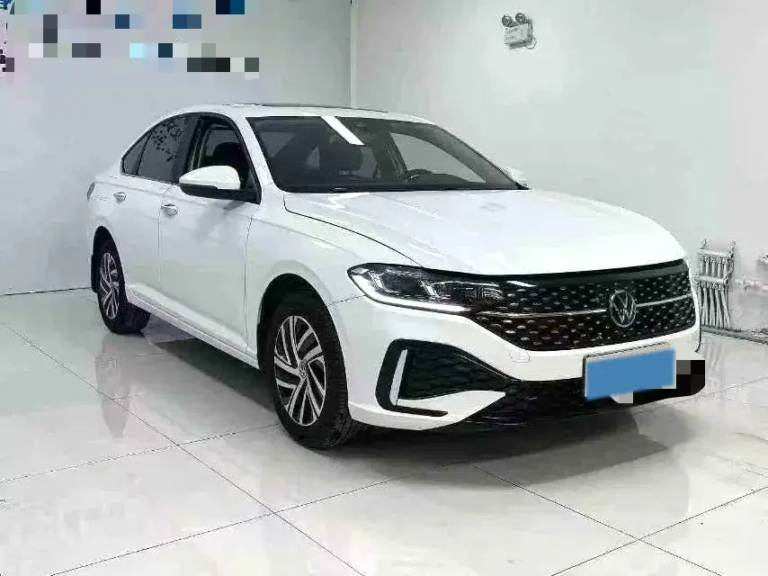 2024 VOLKSWAGEN LAVIDA thumbnail 3