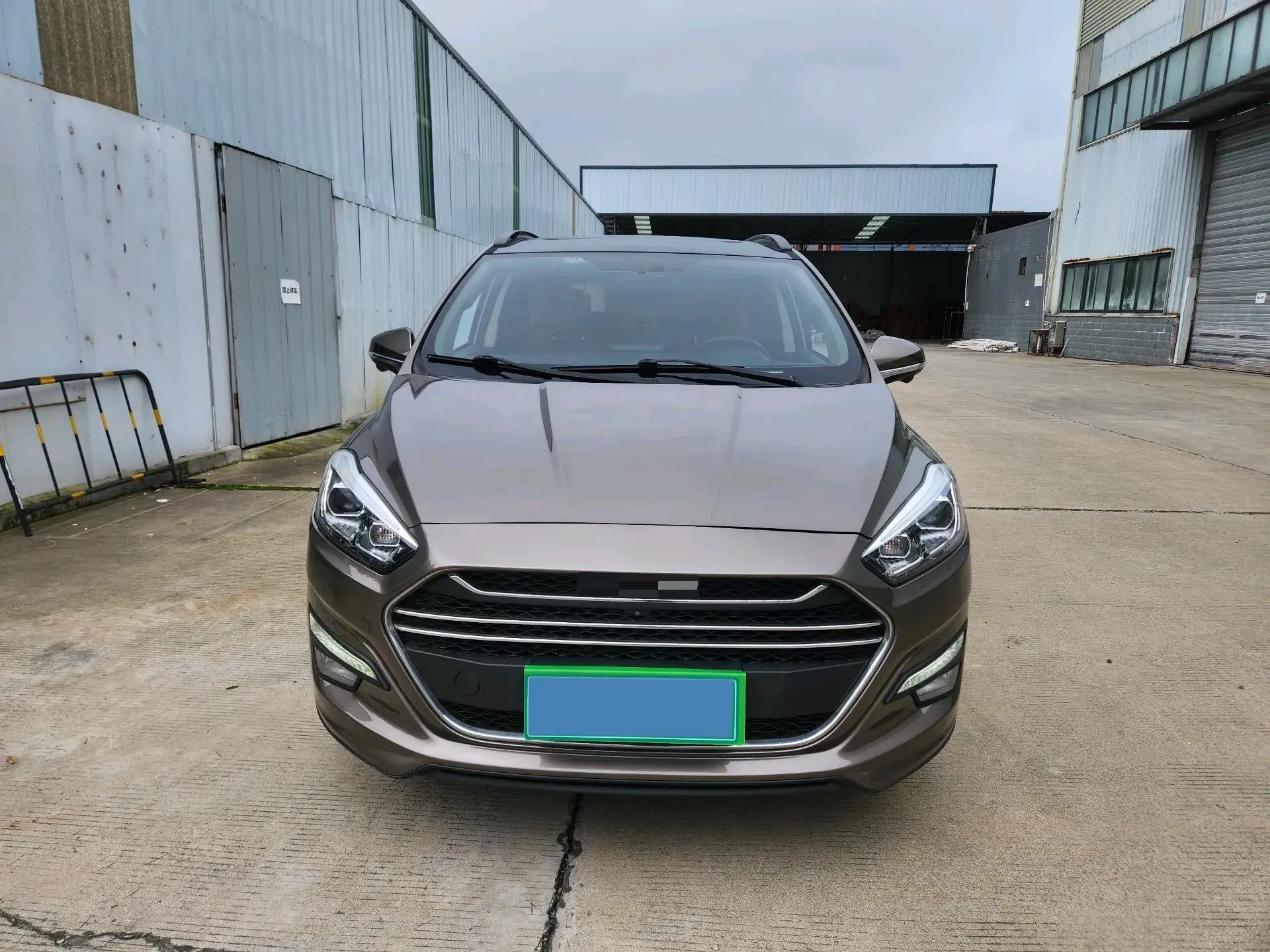 2017 LIFAN XUANLANG thumbnail 2