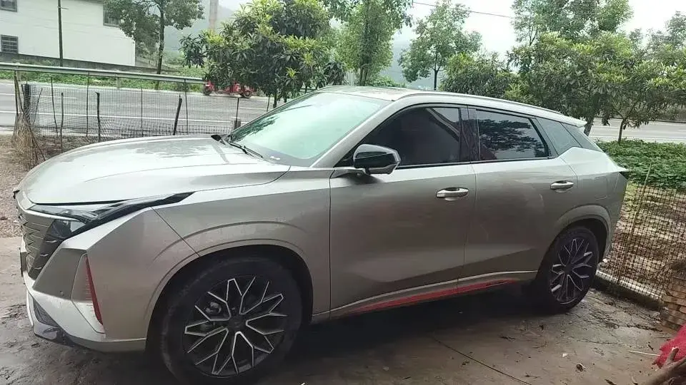 2025 ChangAn X5 PLUS 1.5T 188HP L4 7DCT
