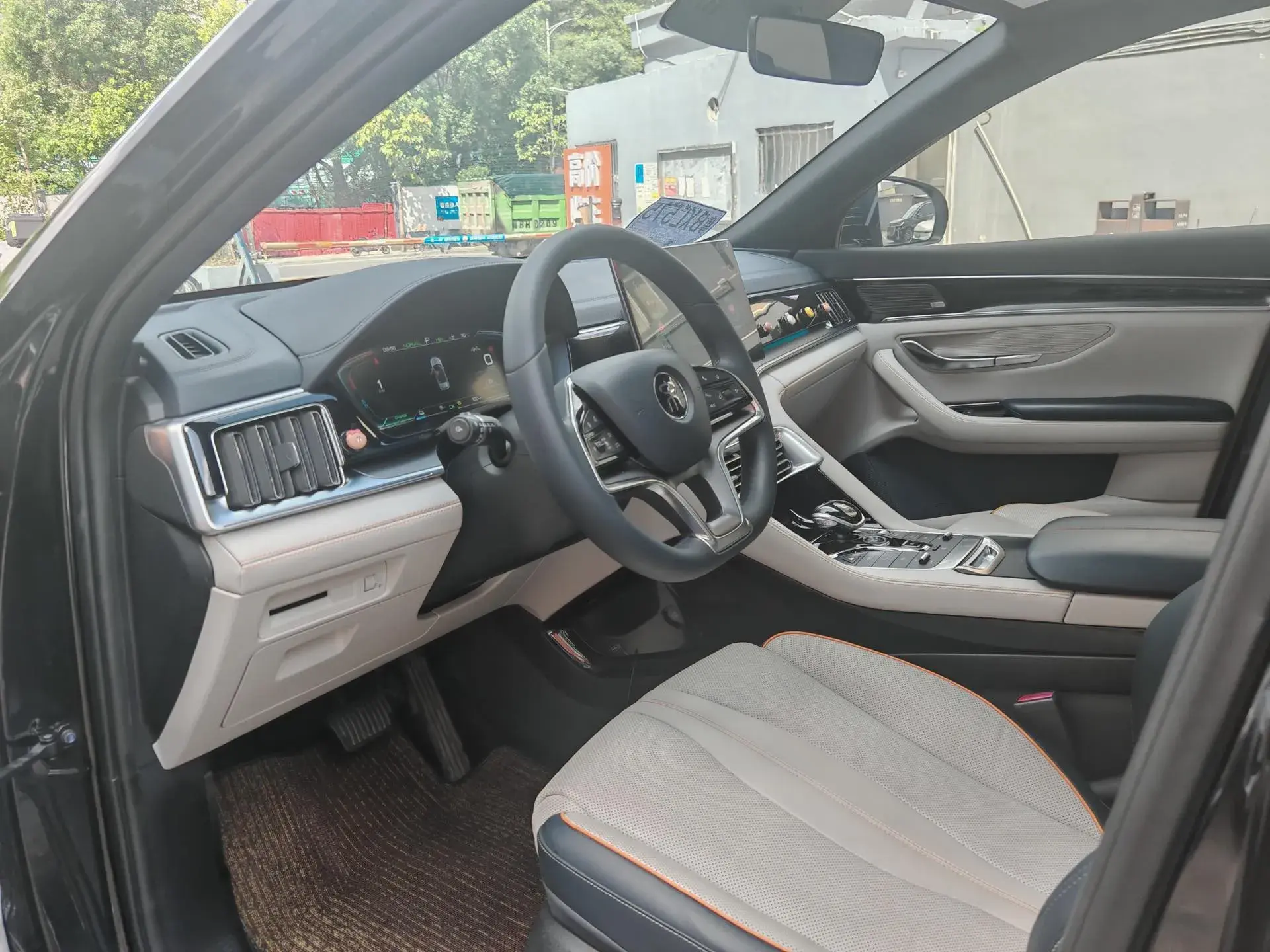 2021 BYD SONG thumbnail 3