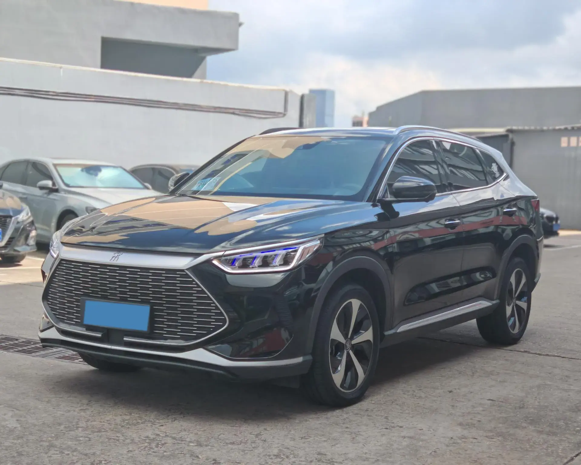 2021 BYD SONG view 1