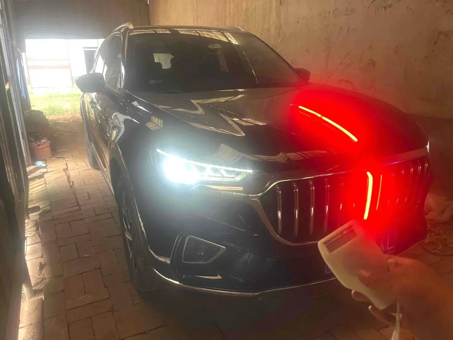 2022 HONGQI HS5 thumbnail 2