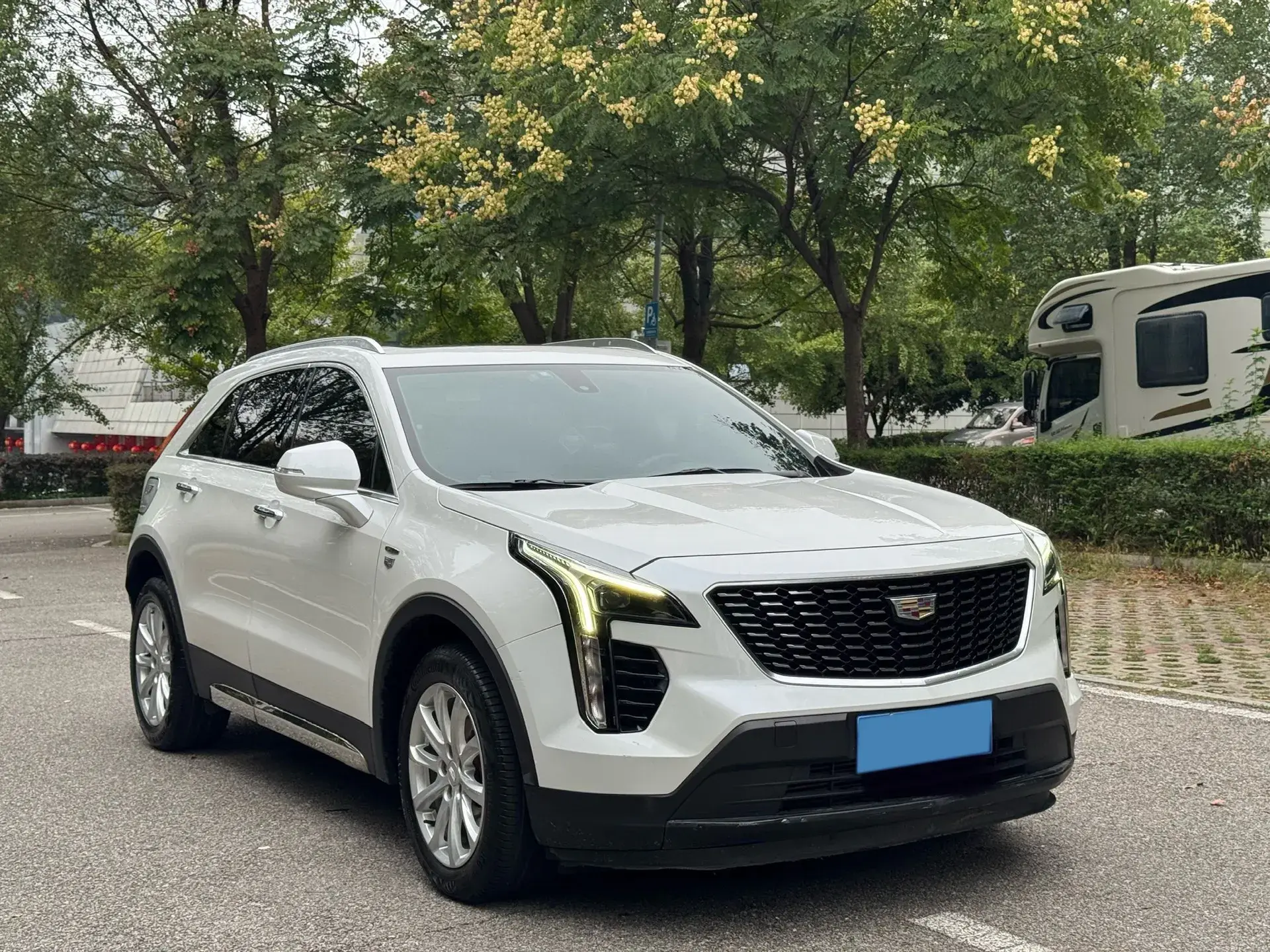 2020 CADILLAC XT4 thumbnail 2