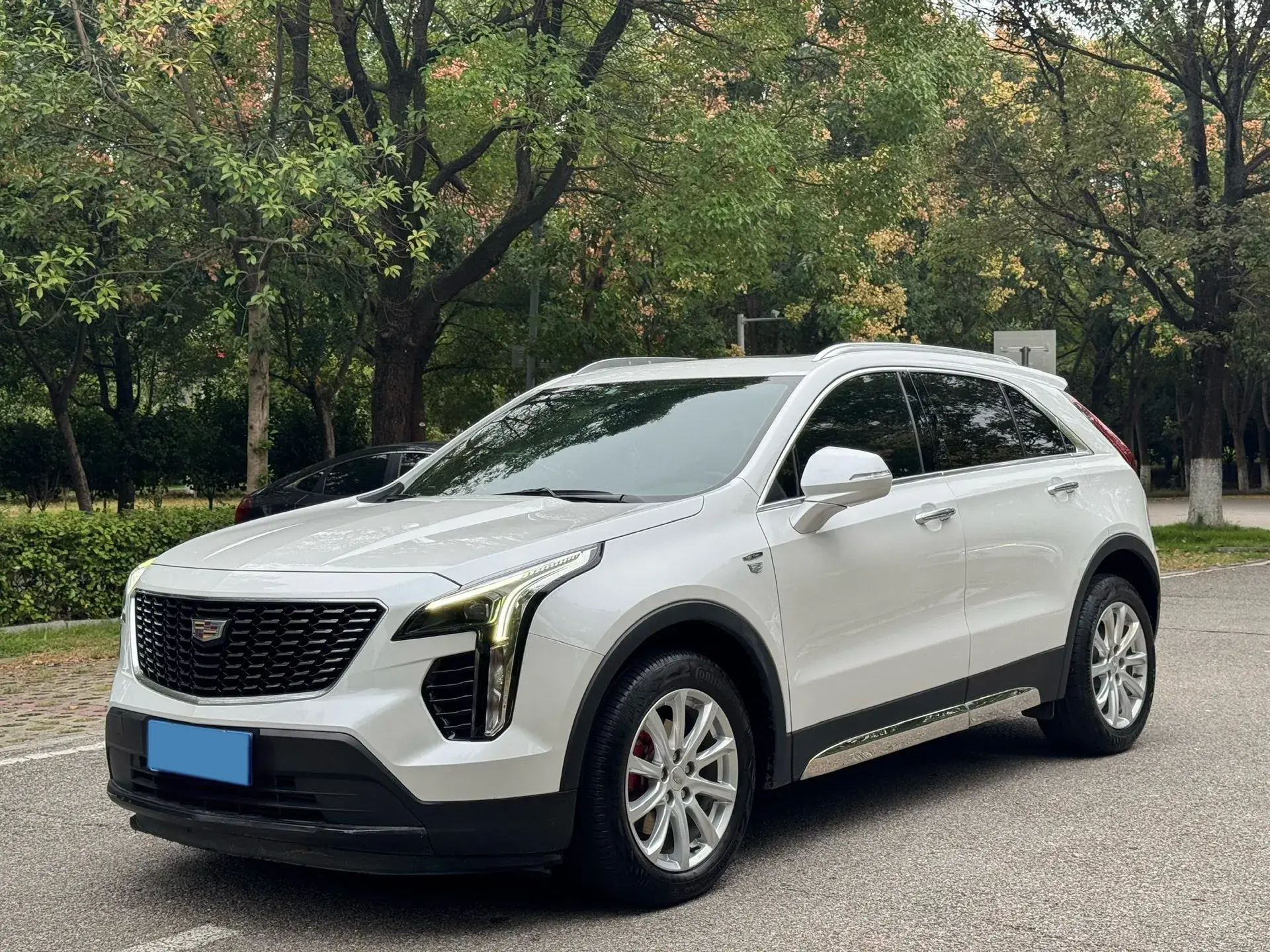2020 CADILLAC XT4 view 1