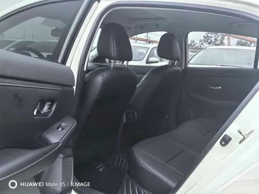 2021 NISSAN SYLPHY thumbnail 4