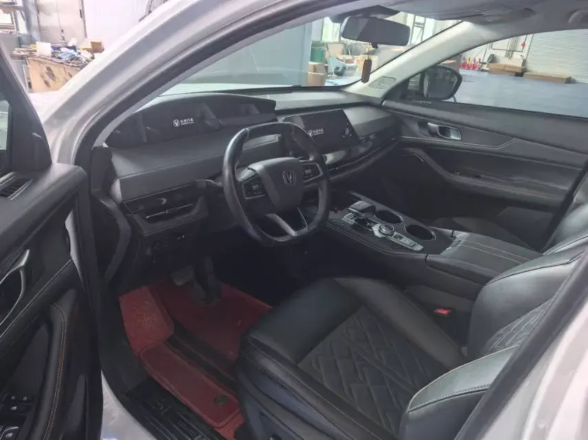 2021 CHANGAN UNI-K thumbnail 3