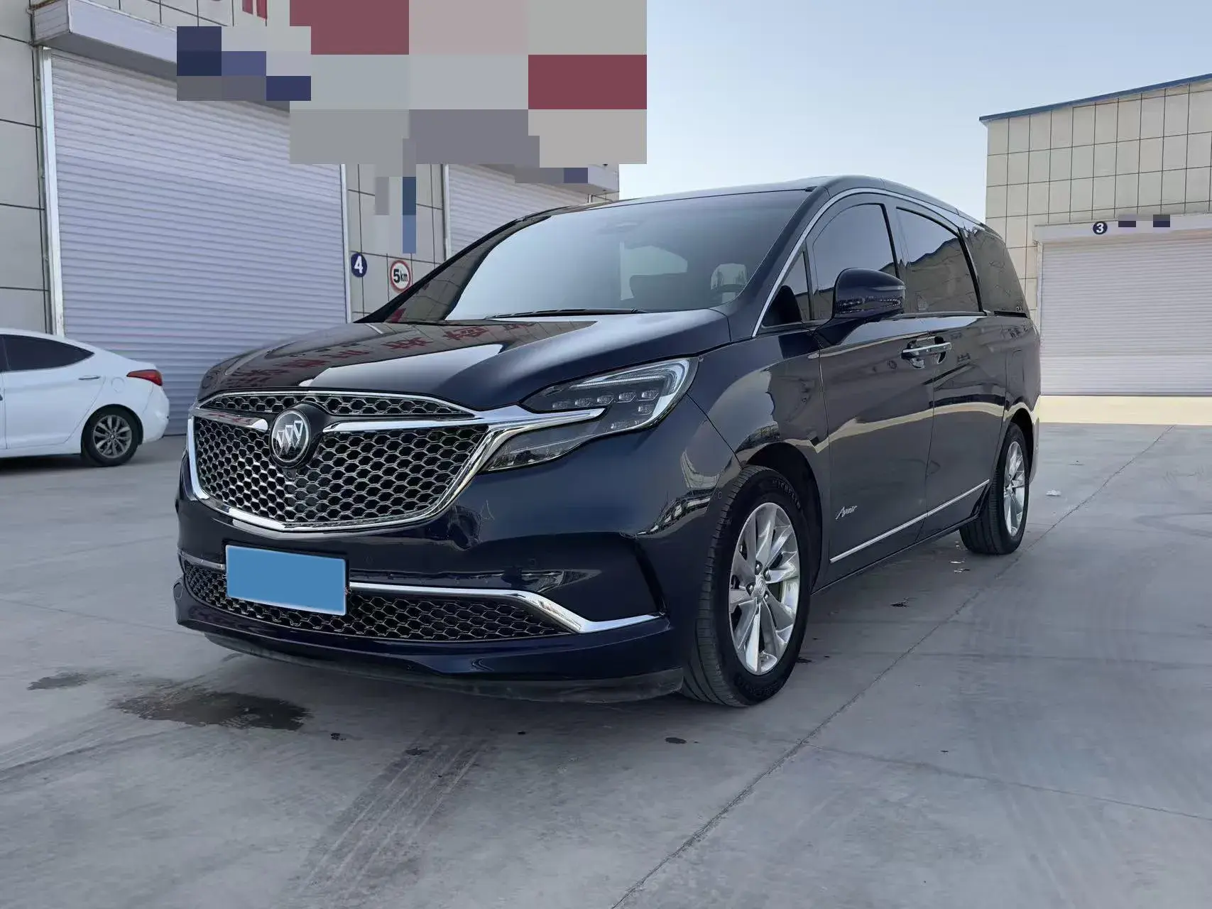 2020 BUICK GL8 view 1