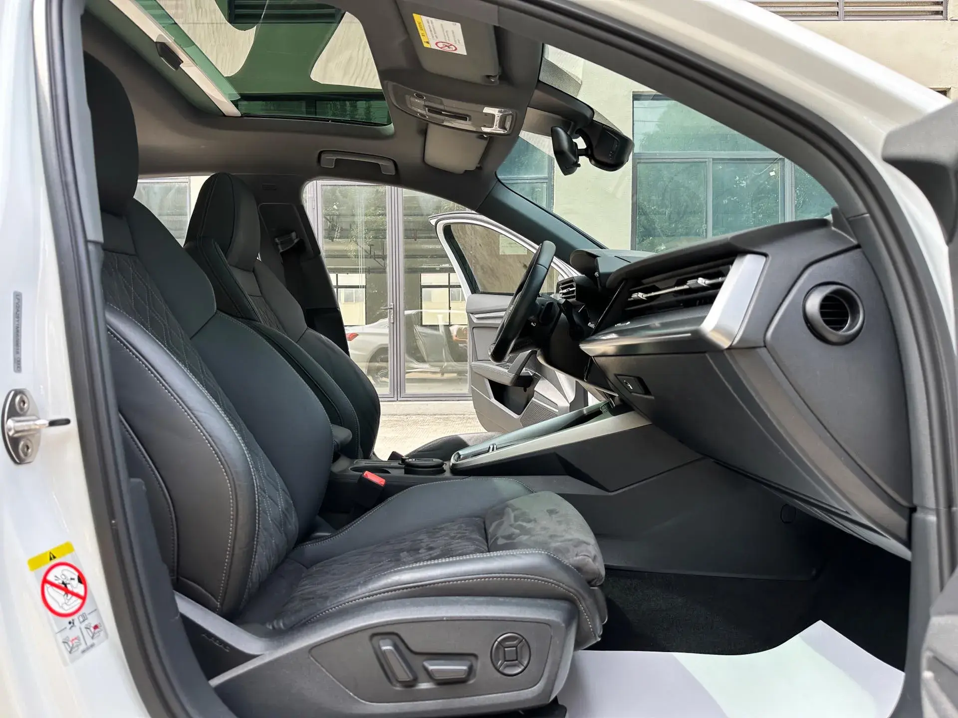 2021 AUDI A3 thumbnail 4