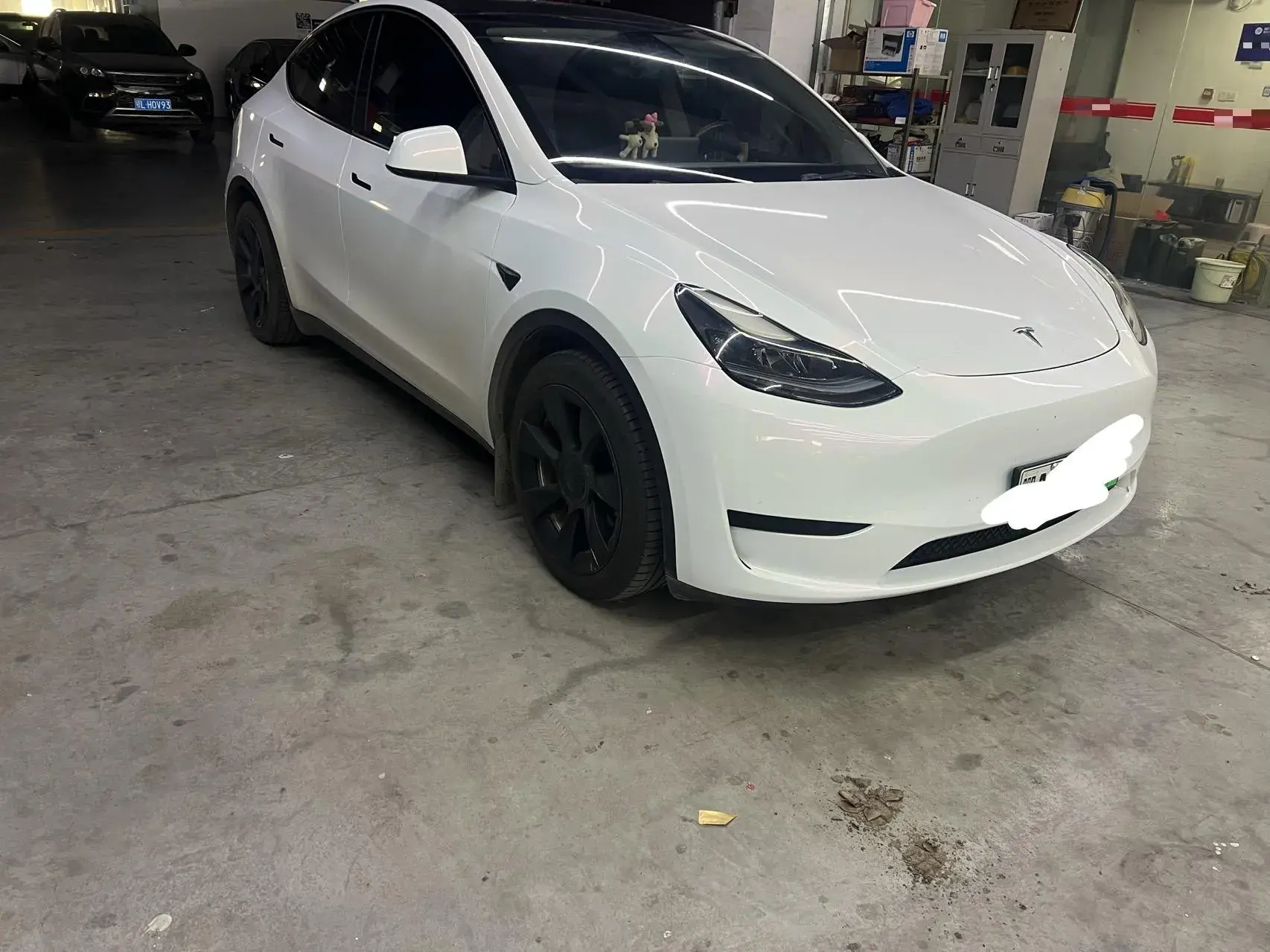 2022 TESLA MODEL thumbnail 3