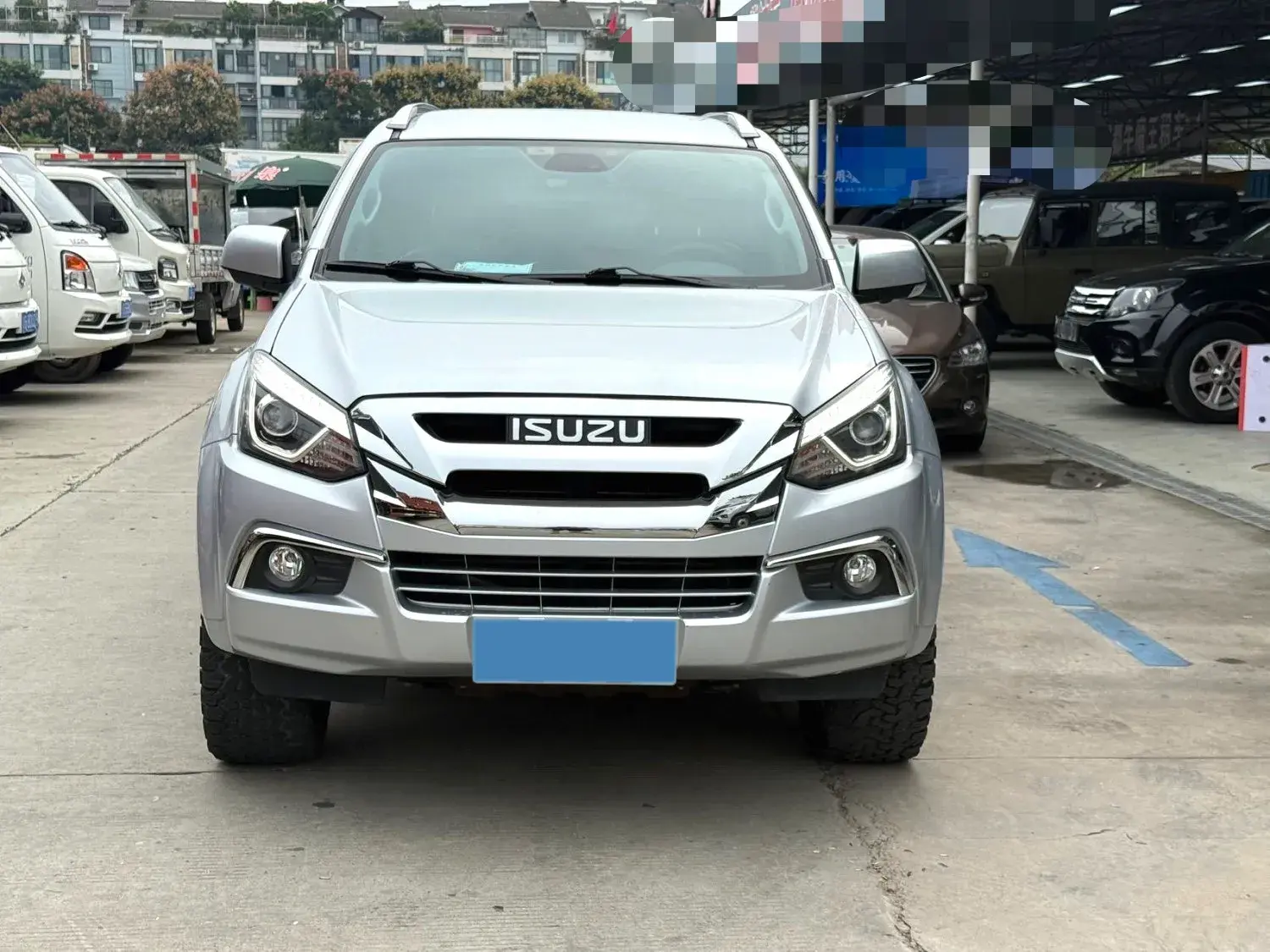 2018 ISUZU MU-X thumbnail 2