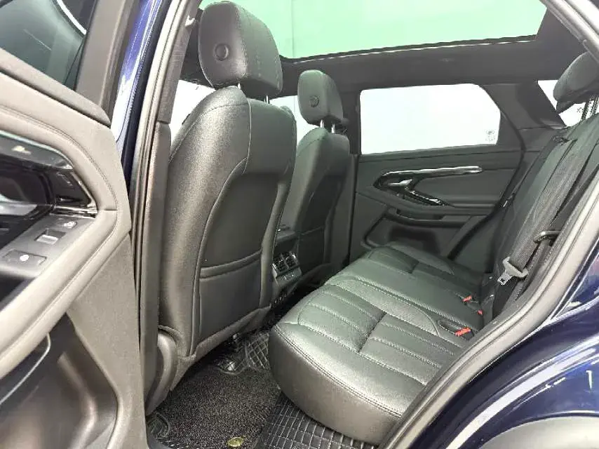 2020 LAND ROVER thumbnail 3