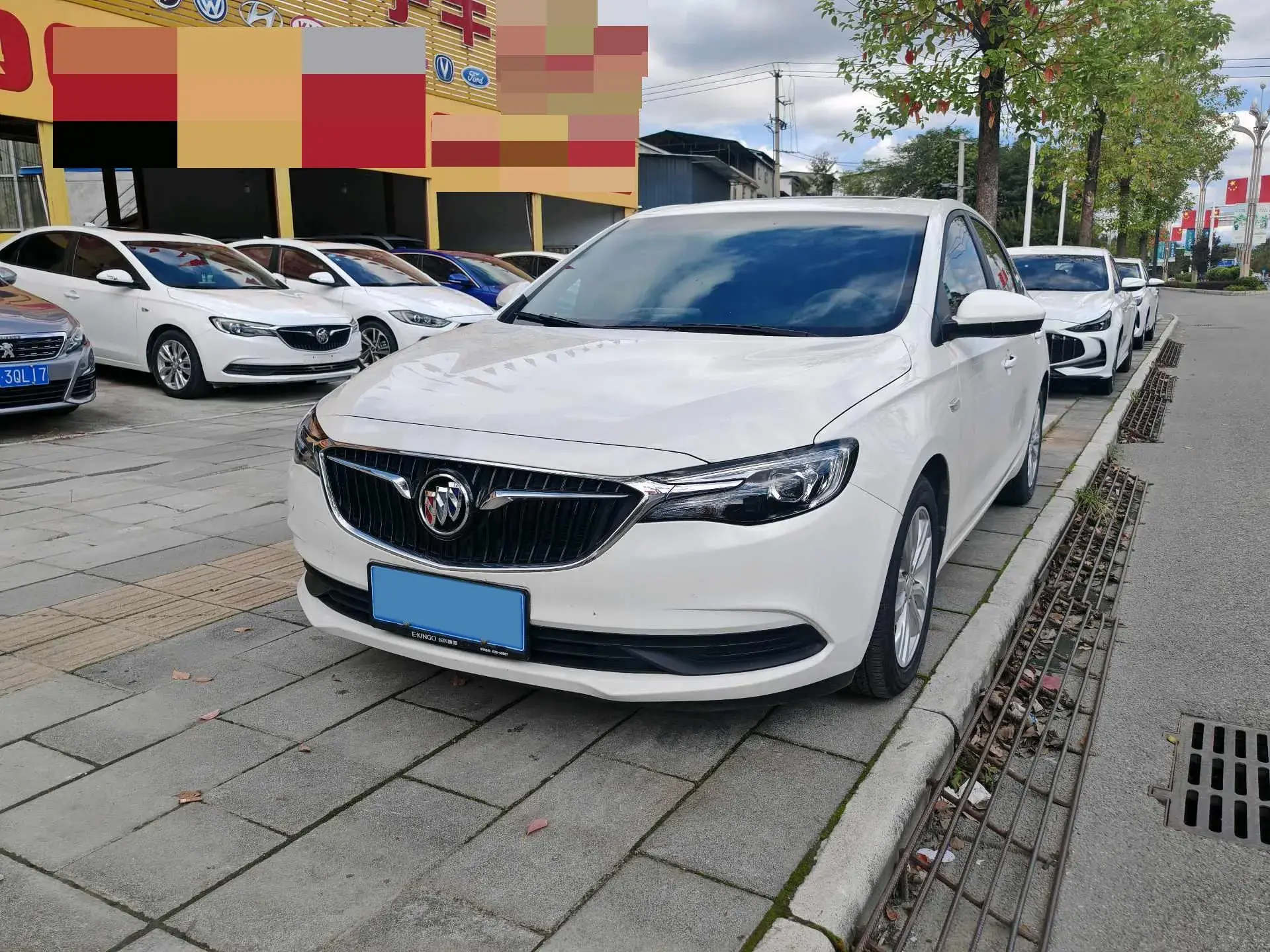 2021 BUICK EXCELLE view 1