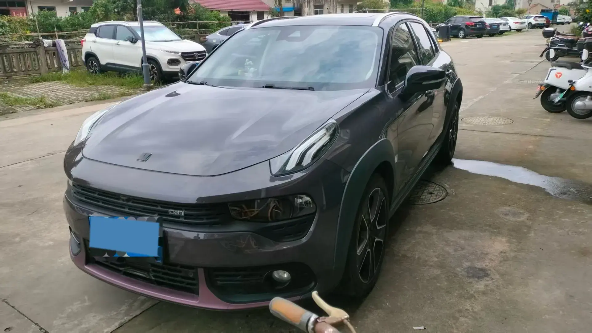 2020 LYNK&CO 02 view 1