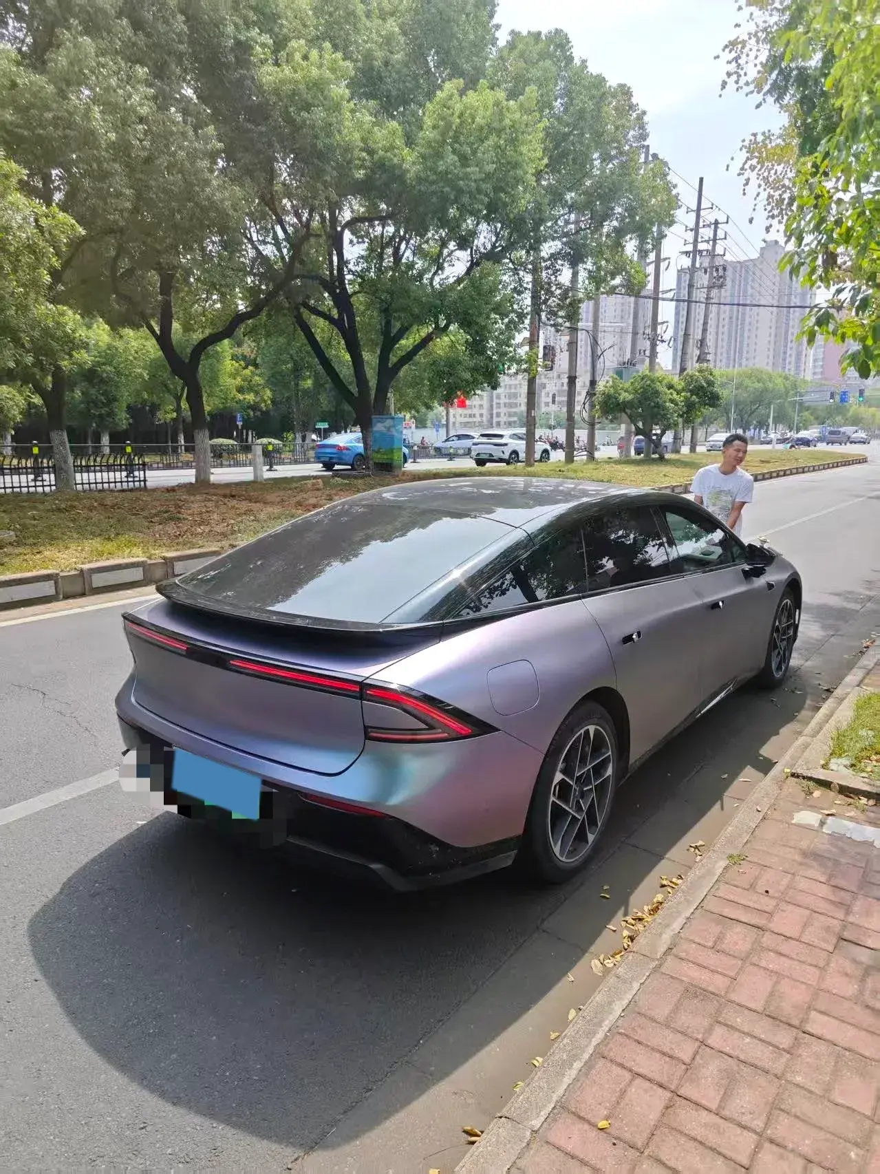 2024 XPENG P7+ thumbnail 4