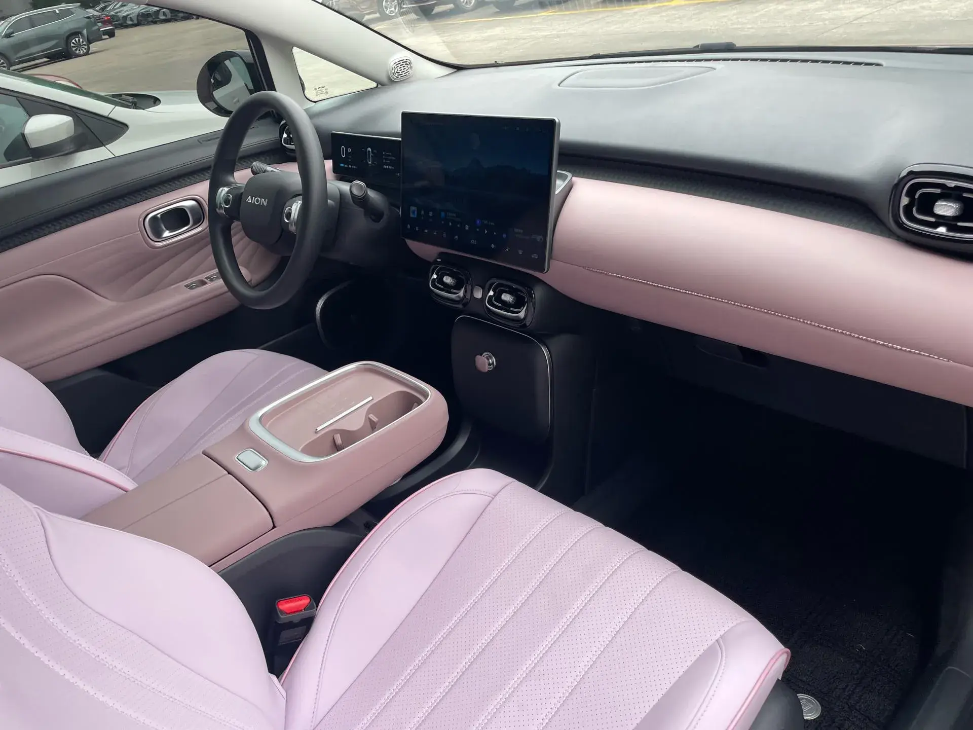 2025 AION AION thumbnail 3