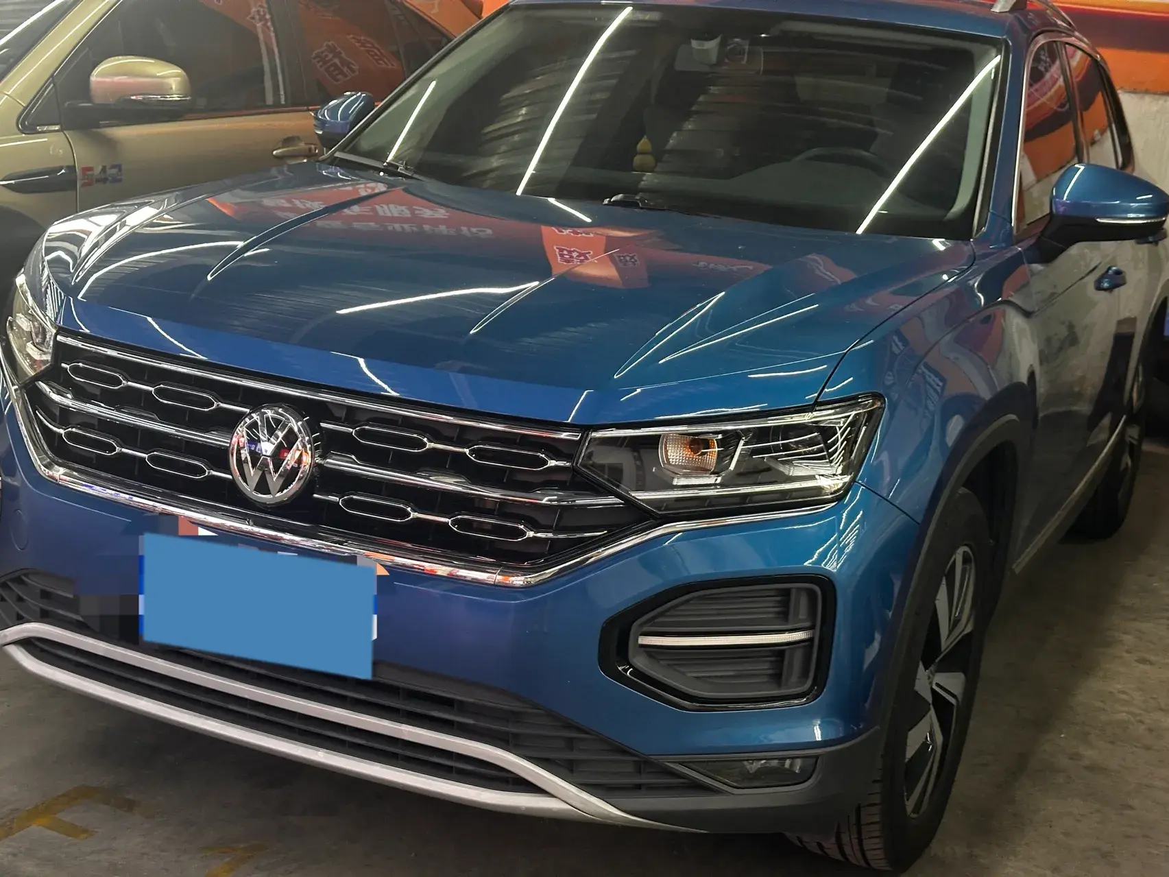 2019 VOLKSWAGEN TAYRON view 1