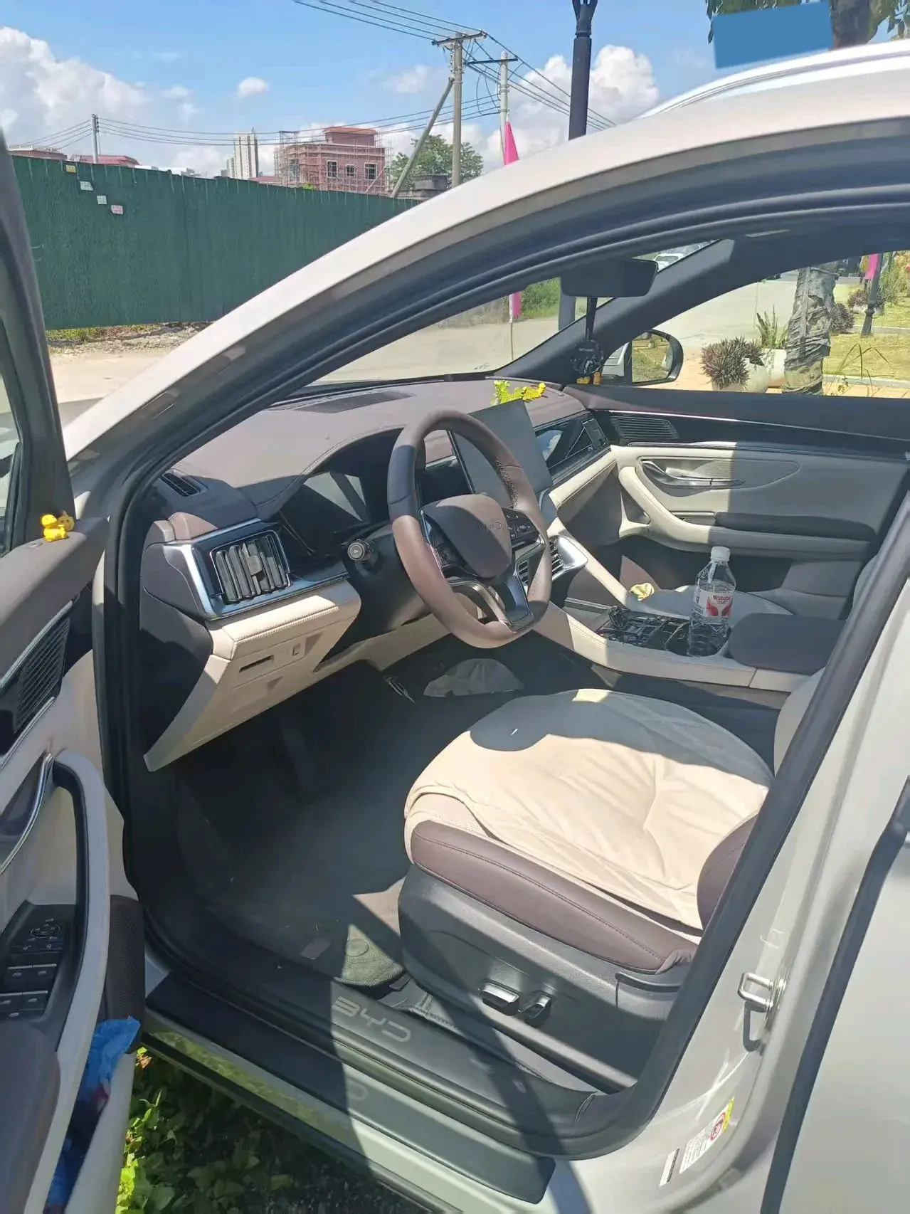 2024 BYD SONG thumbnail 2