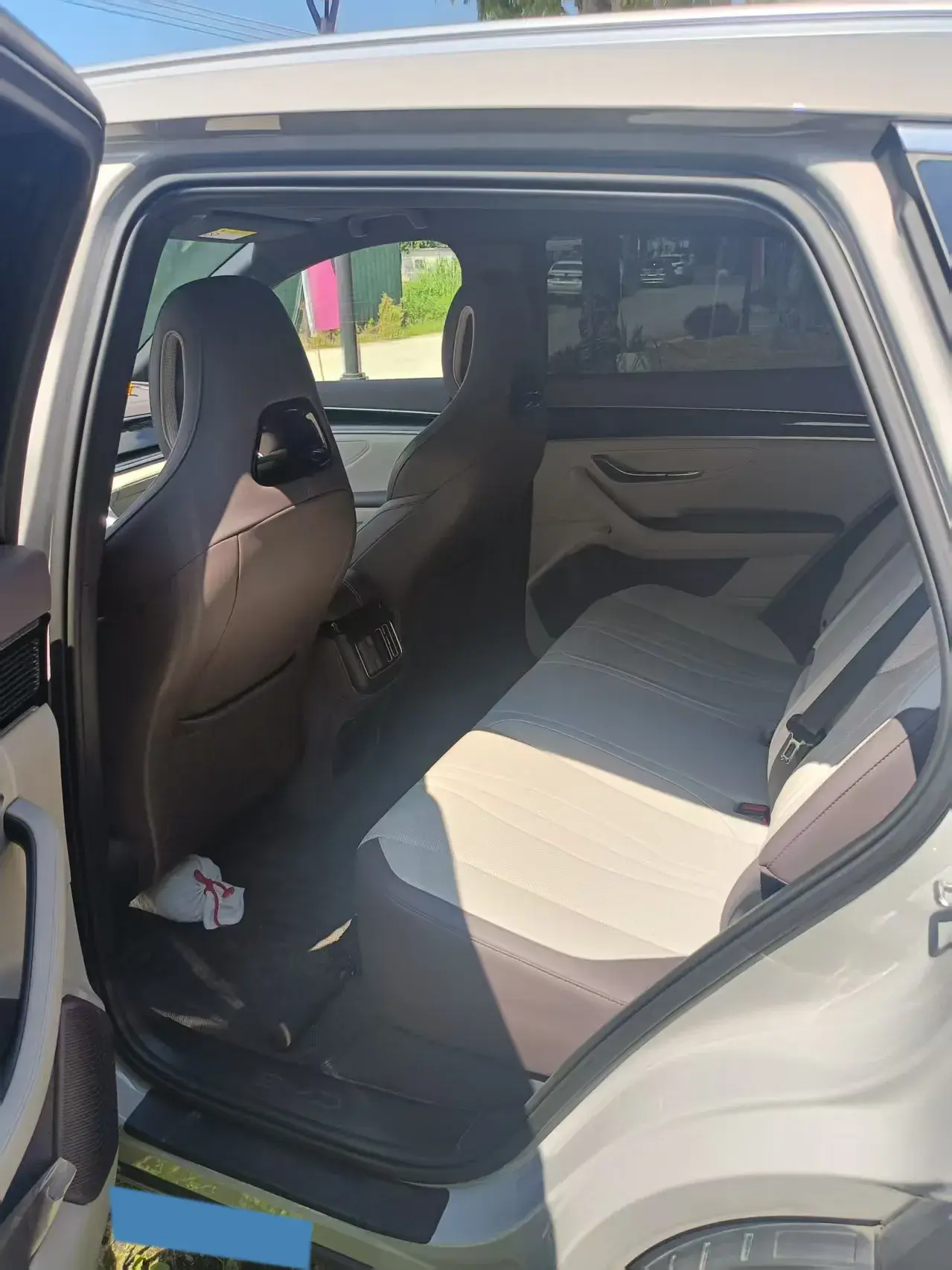 2024 BYD SONG thumbnail 3