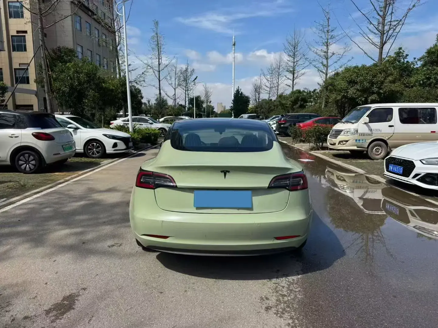 2019 TESLA MODEL thumbnail 3