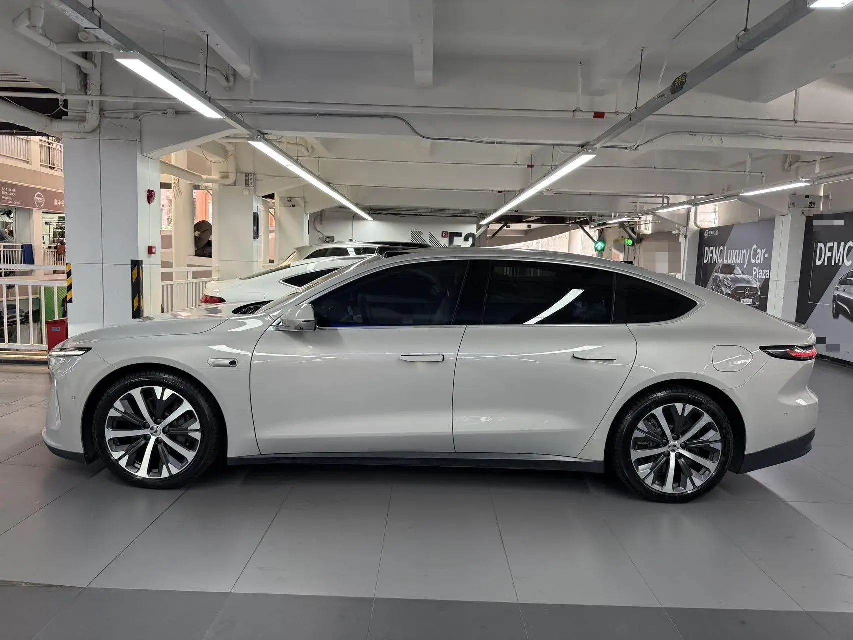 2023 NIO ET7 thumbnail 2