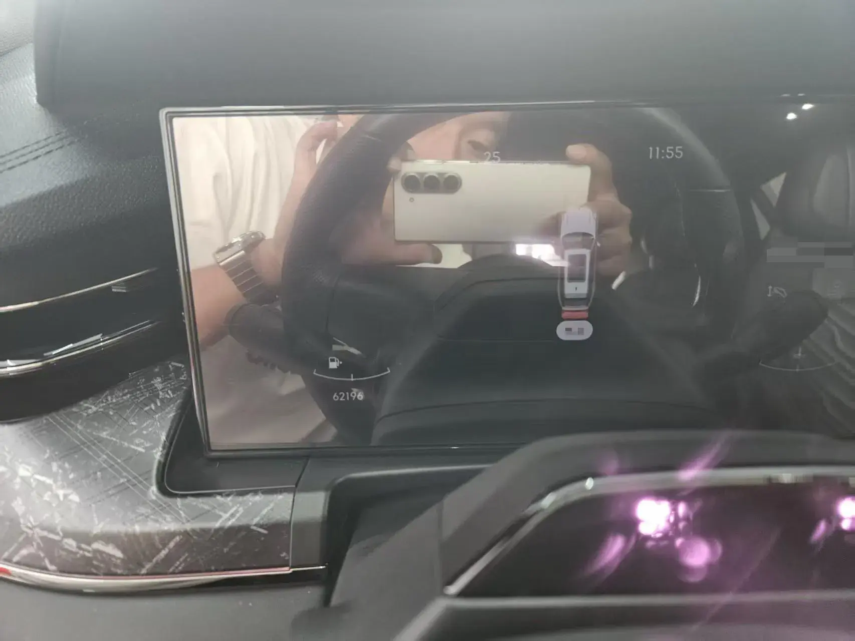 2021 LYNK&CO 09 thumbnail 3