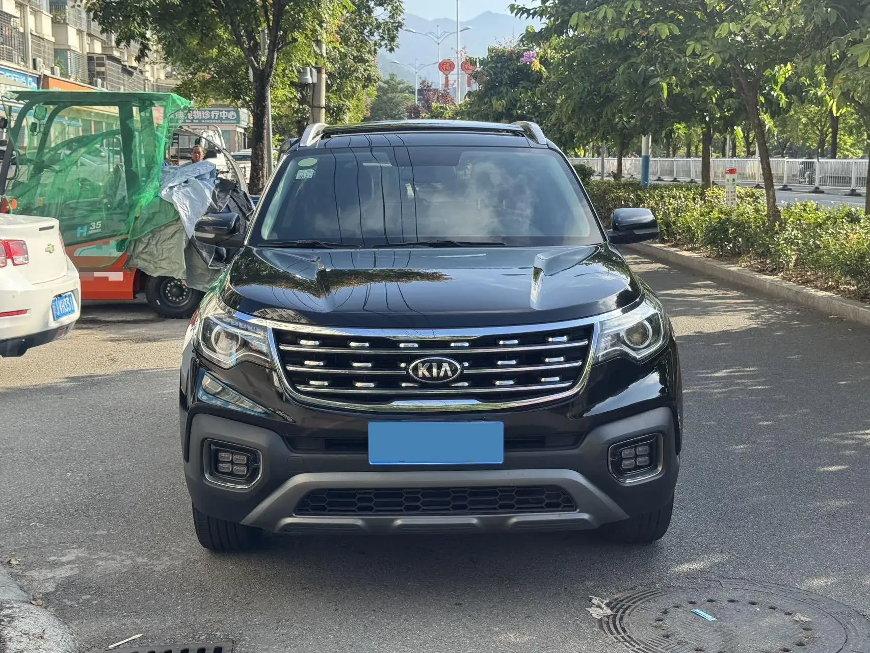 2019 KIA SPORTAGE thumbnail 2