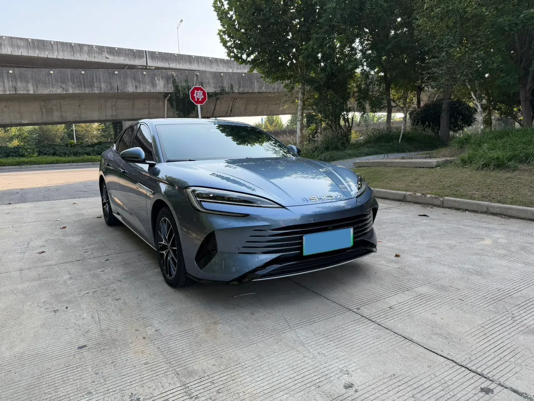 2025 BYD SEAL07 thumbnail 3