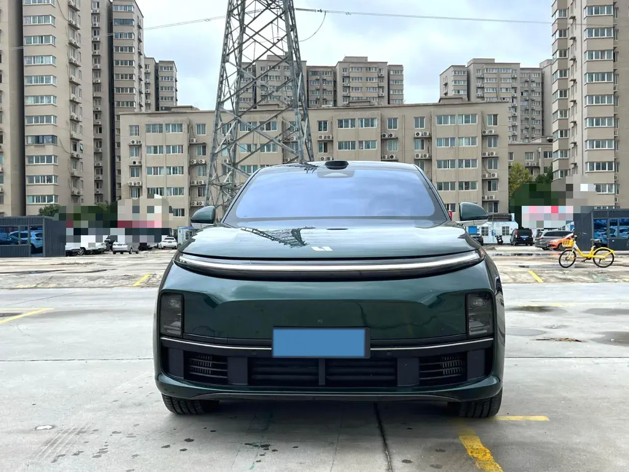 2025 LI L9 thumbnail 2