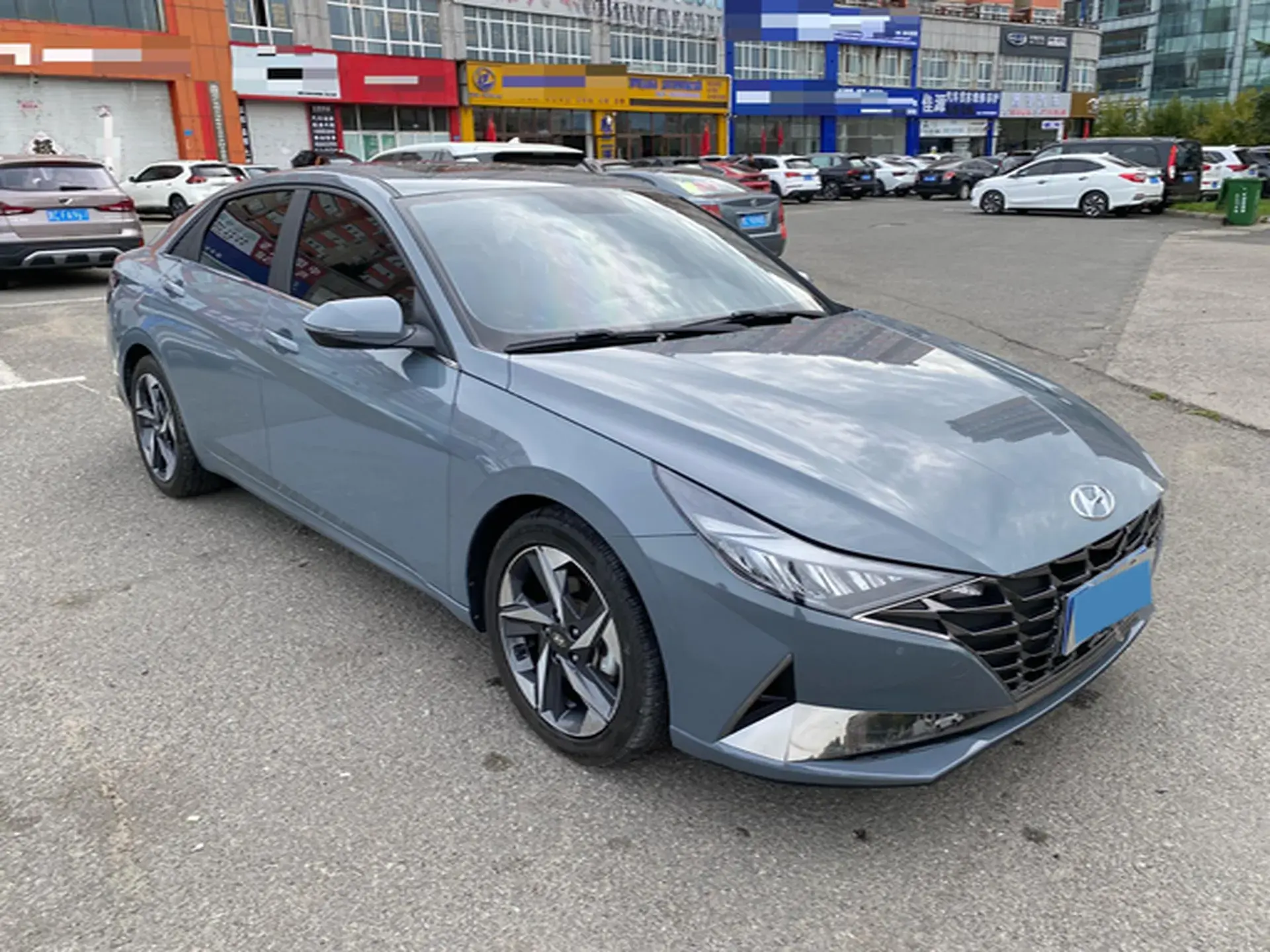 2021 HYUNDAI ELANTRA thumbnail 3
