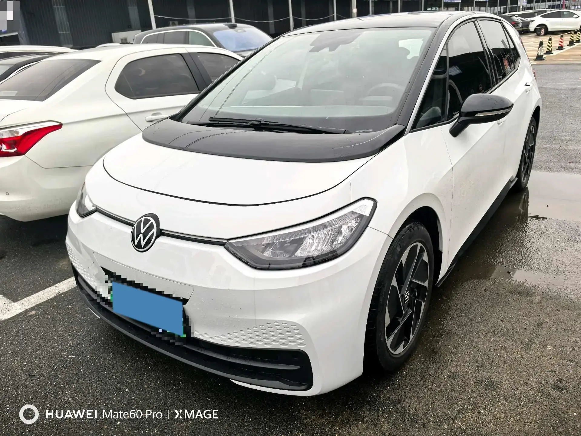 2024 VOLKSWAGEN ID.3 view 1