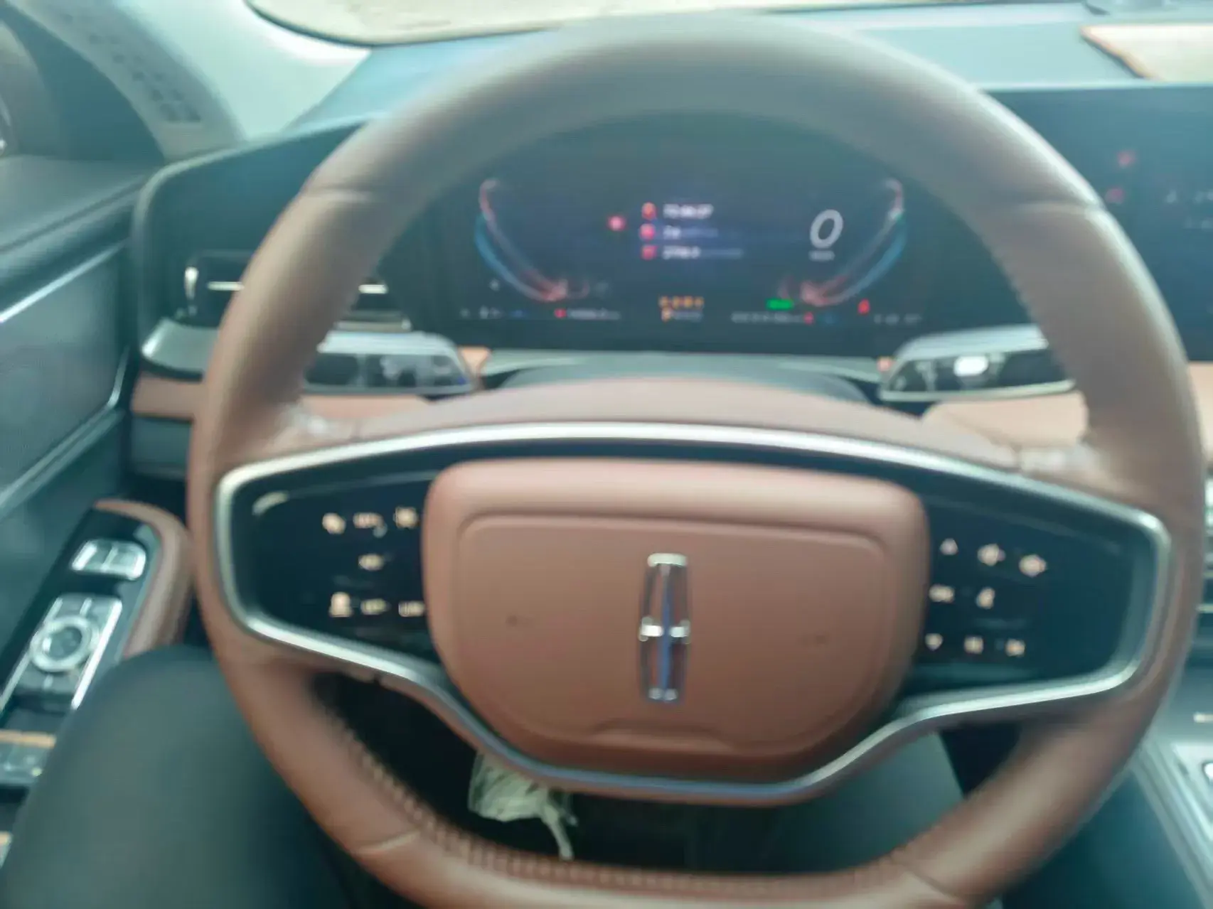 2024 LINCOLN Z thumbnail 4