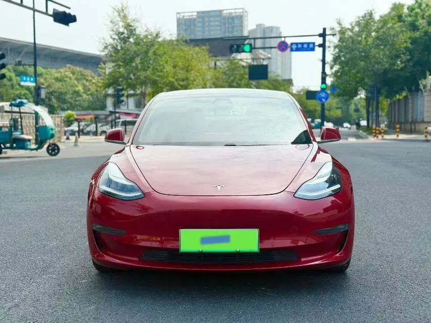 2019 TESLA MODEL thumbnail 2