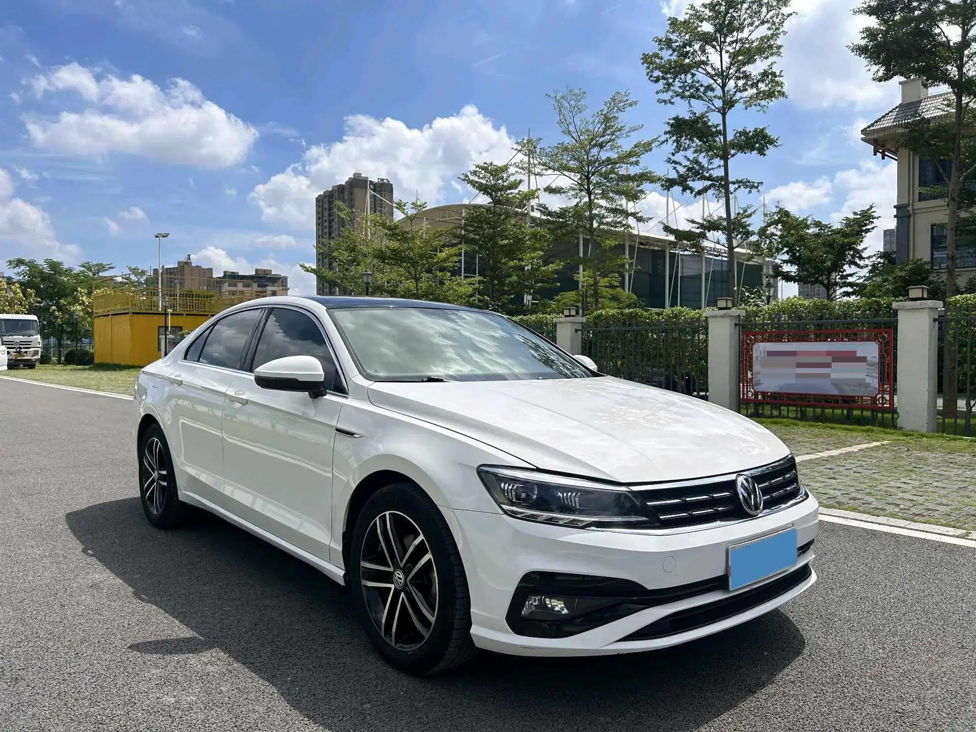 2019 VOLKSWAGEN LAMANDO thumbnail 3