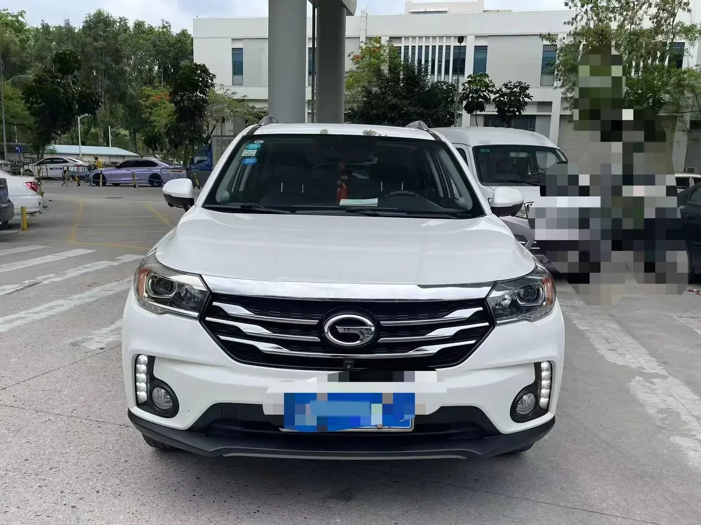 2018 GAC TRUMPCHI thumbnail 2