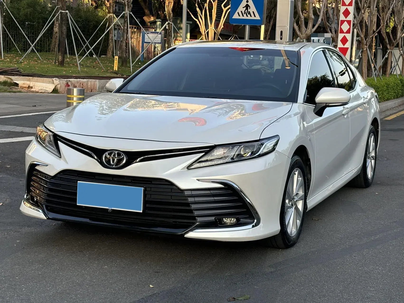 2023 TOYOTA CAMRY view 1