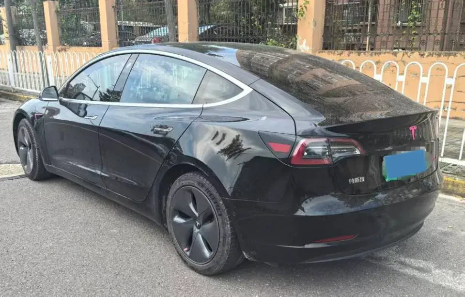 2020 TESLA MODEL thumbnail 3
