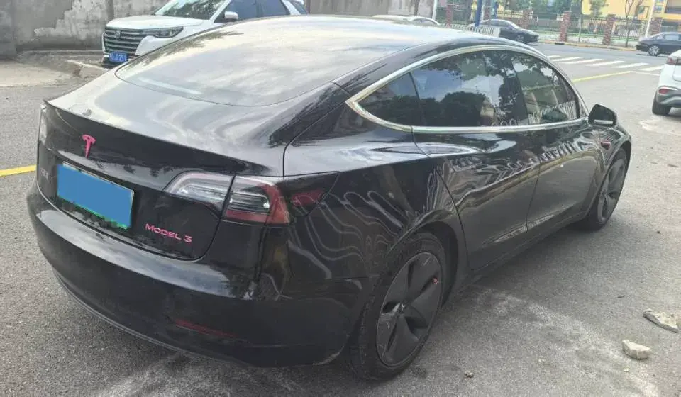 2020 TESLA MODEL thumbnail 2