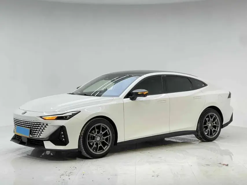 2023 CHANGAN UNI-V view 1