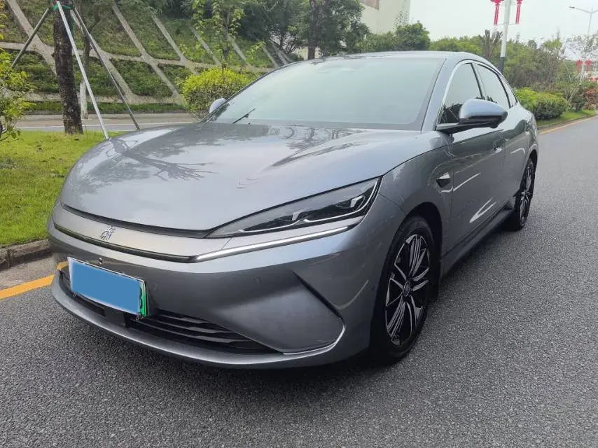 2025 BYD QINL view 1