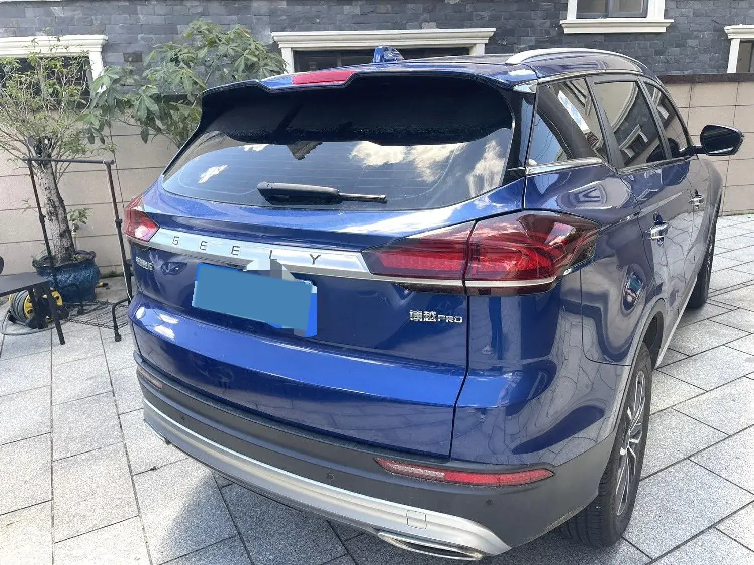 2020 GEELY AZKARRA thumbnail 4