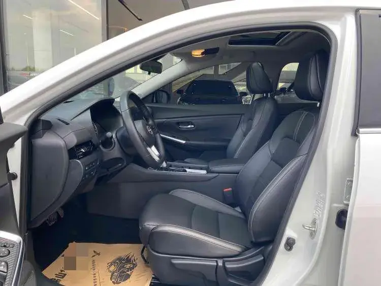 2023 NISSAN SYLPHY thumbnail 4