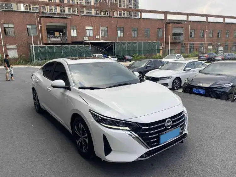 2023 NISSAN SYLPHY thumbnail 3