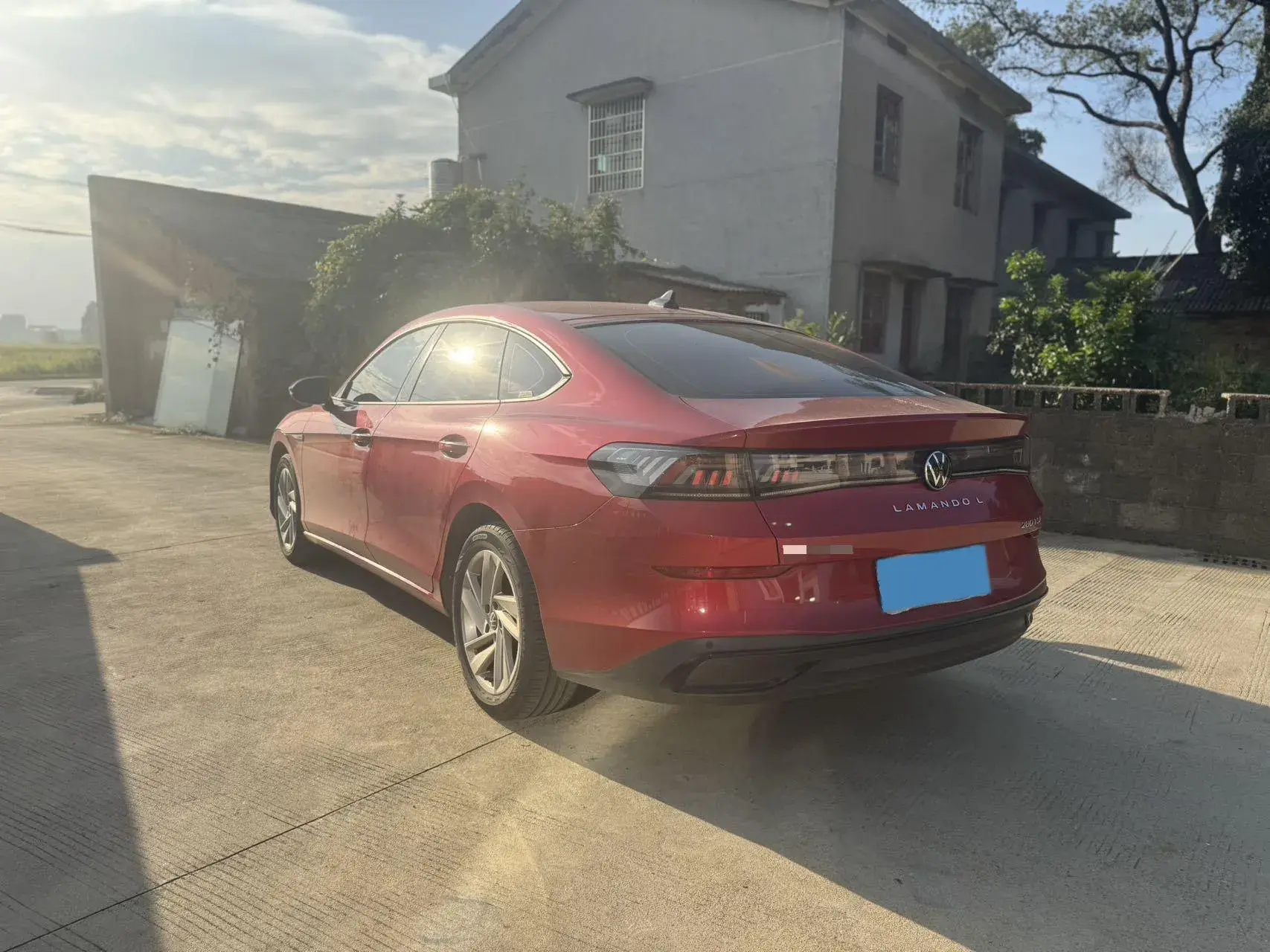 2022 VOLKSWAGEN LAMANDO thumbnail 3