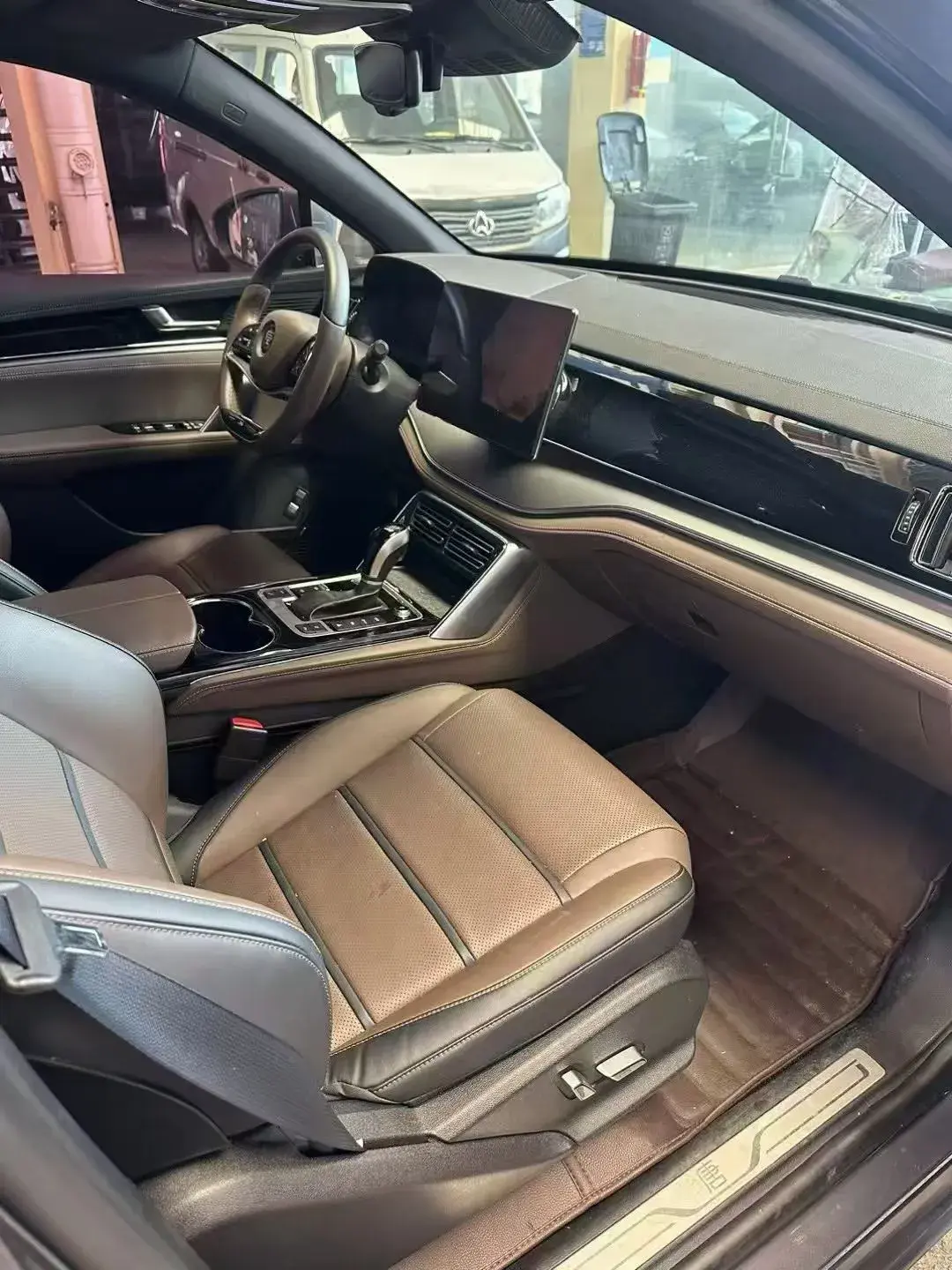 2019 BYD TANG thumbnail 3