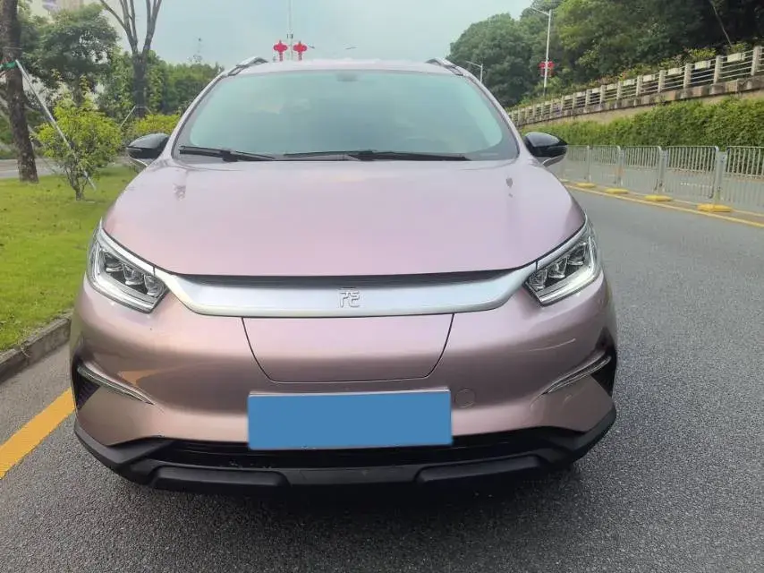 2023 BYD YUAN thumbnail 2