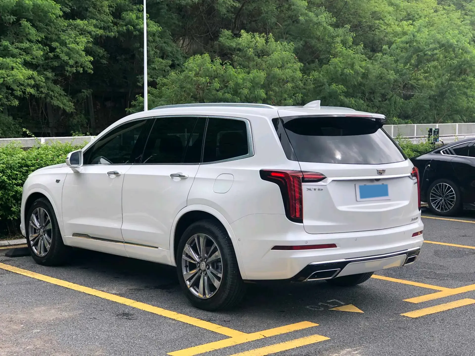 2020 CADILLAC XT6 thumbnail 4