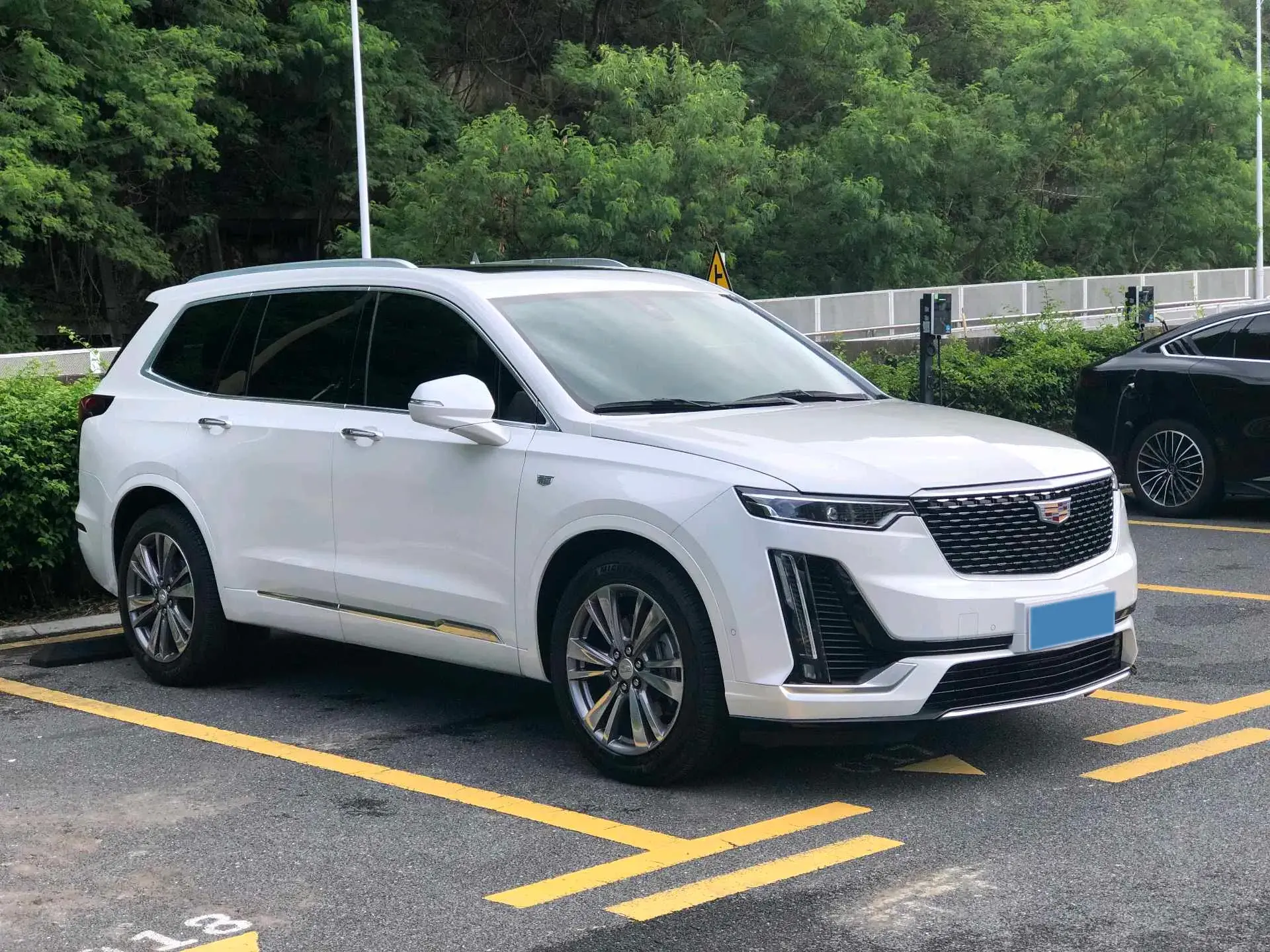 2020 CADILLAC XT6 thumbnail 3